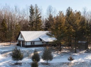 E12967 Maple Ridge Rd, La Farge, WI 54639
