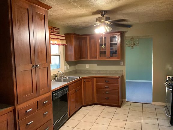 5th image of 3052 Kimberly Ct