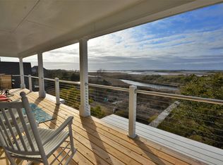 809 S Topsail Dr, Holly Ridge, NC 28445