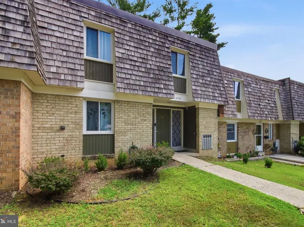 19157 Stedwick Dr, Montgomery Village, MD 20886