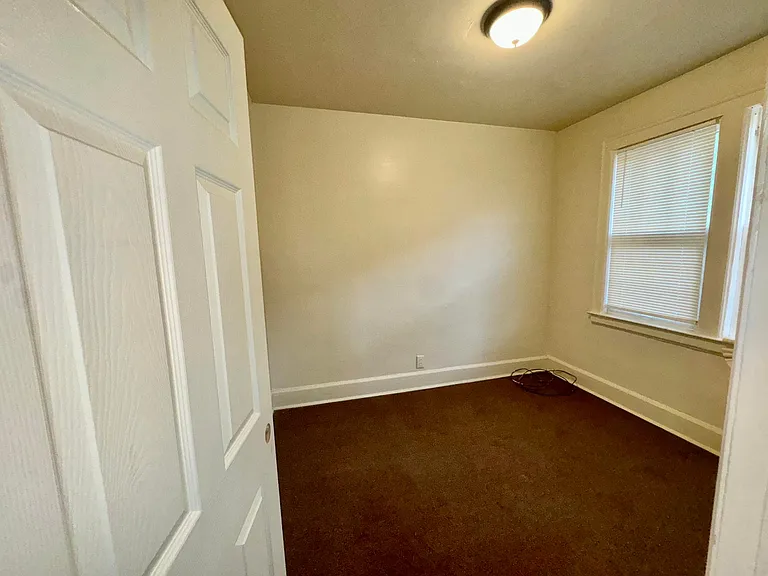 2681 Pasadena St — Photo 5