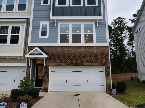 2860 Hunter Woods Dr, Apex, NC 27502