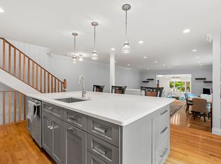 3 Carlton St, Brookline, MA 02446