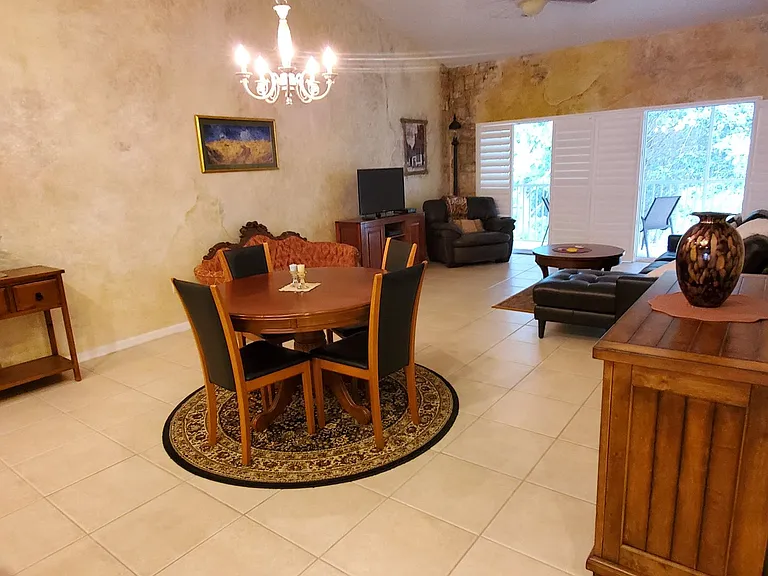 7138 Cedar Hollow Cir — Photo 6