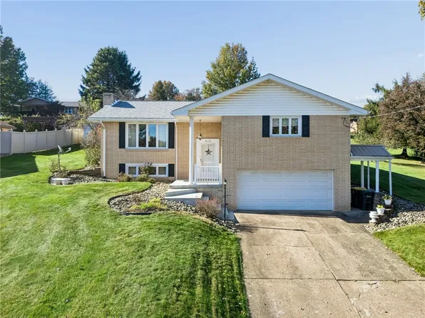 415 Jamie Dr, Rostraver Township, PA 15012