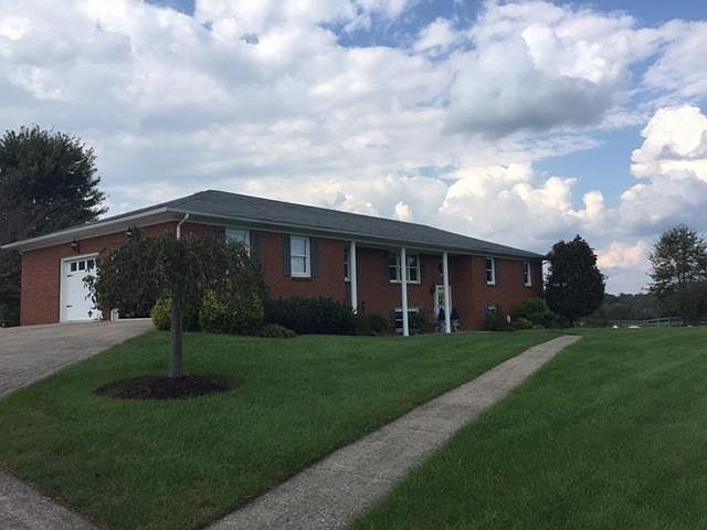 1st image of 203 Kirk Dr