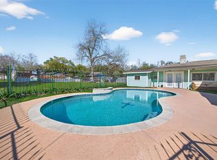 13902 Ambrose St, Houston, TX 77045