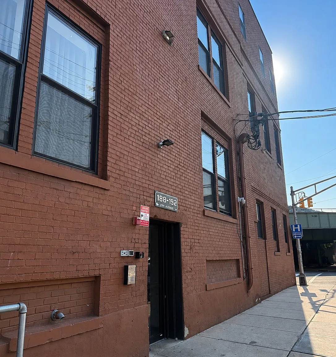 2 bed, $2,173 — Photo 1