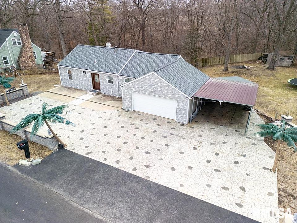 1st image of 2708 Bloomington Rd