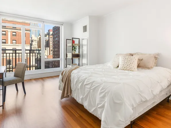 45 Park Avenue image 3 of 8