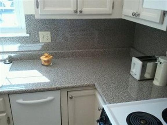 4th image of 7370 Lions Head Dr #3