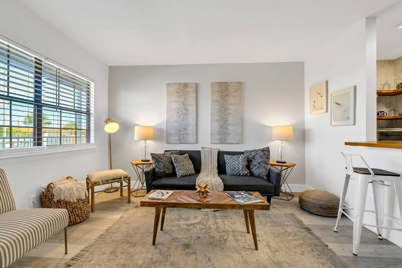 1 bed, 1.0 bath, 6458 sqft, $1,692 — Photo 1
