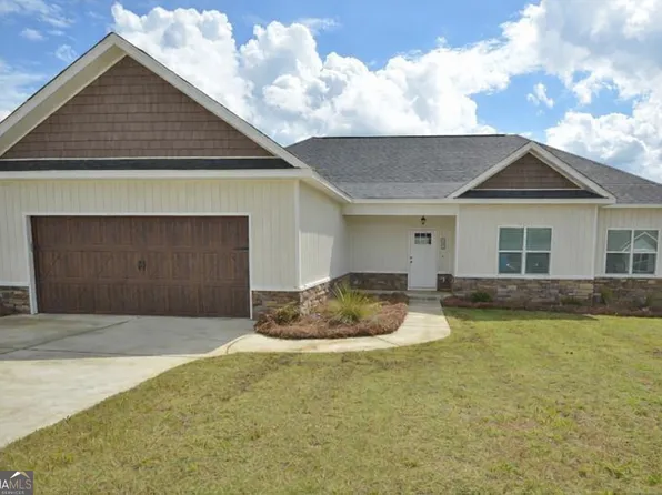 1000 Adirondac Way, Bonaire, GA 31005