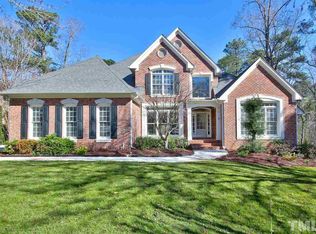 106 Willesden Dr, Cary, NC 27513