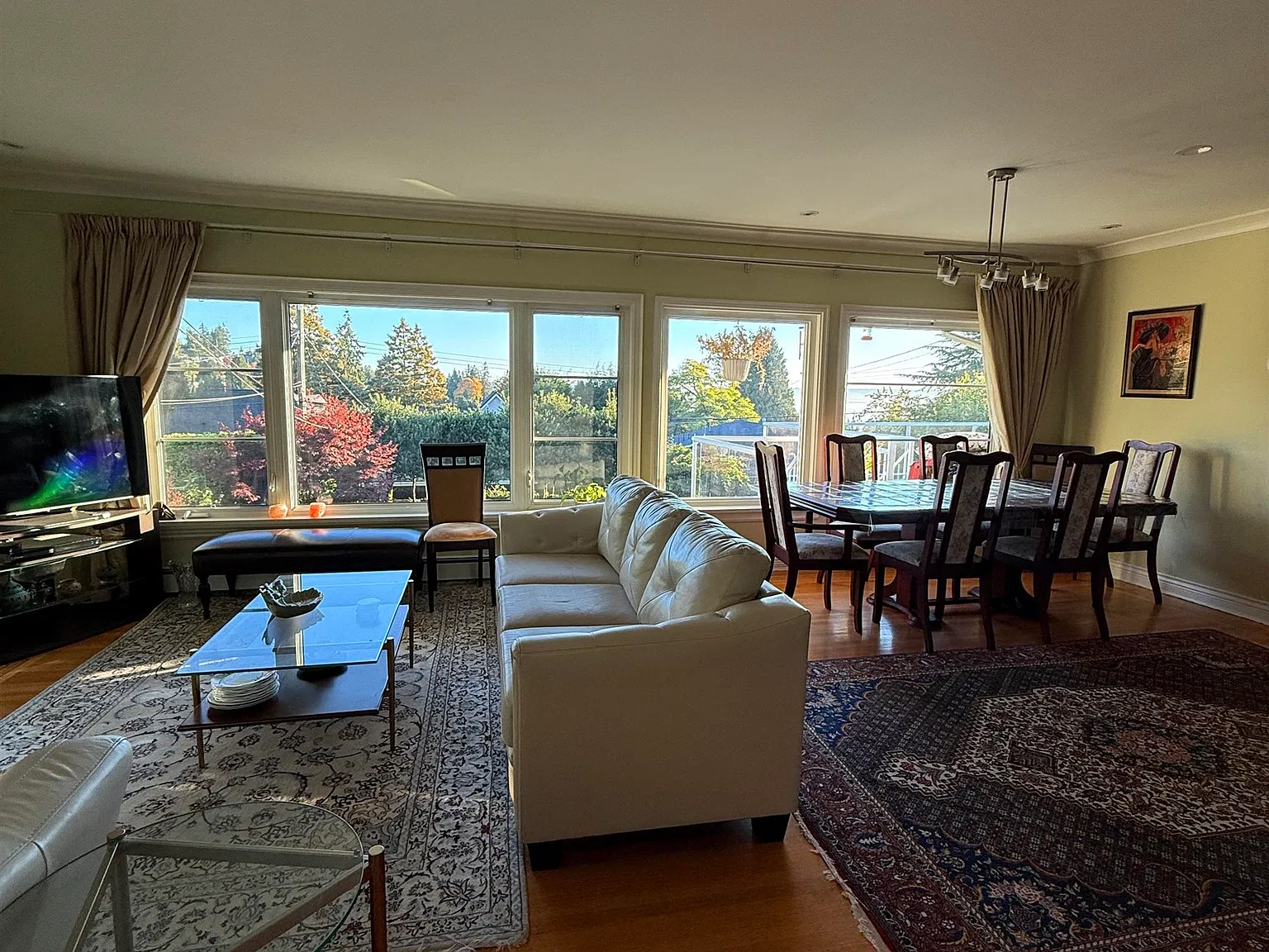 2 bed, 10 sqft, $3,900 — Photo 3