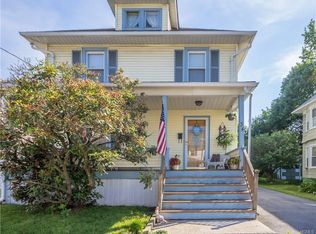 34 Harrison St, Middletown, NY 10940