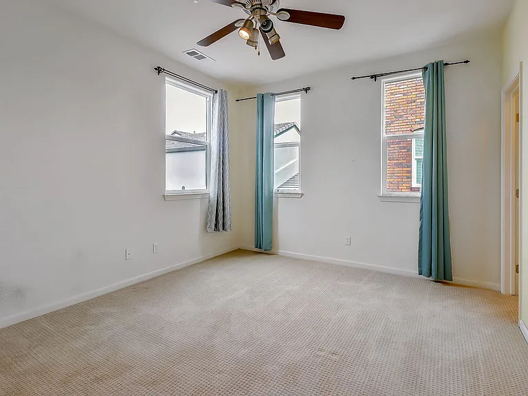 851 Gaspar Vis — Photo 10