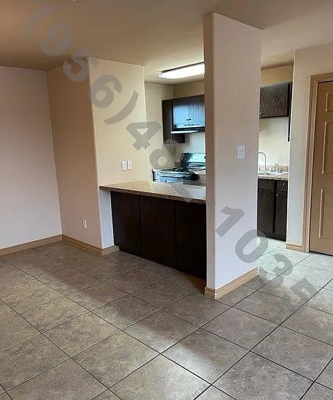 5610 Doc Sigi Perez Loop #11 — Photo 3