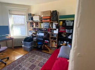 352 Riverway APT 23, Boston, MA 02115