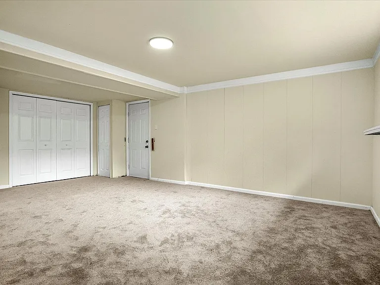 6700 Cipriano Rd — Photo 24