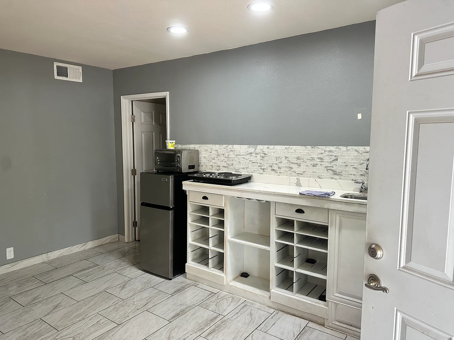 1 E Rancho Park — Photo 1