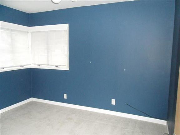 5th image of 822 S 12th St