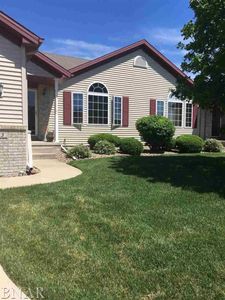 23 Crosswinds Ct, Bloomington, IL, 61704