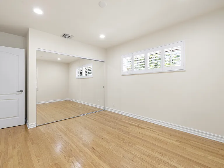 1808 Fern Ln — Photo 25