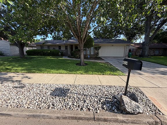 2nd image of 4214 Treegarden St