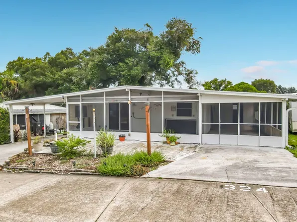 324 Moss Village St, Orange City, FL 32763
