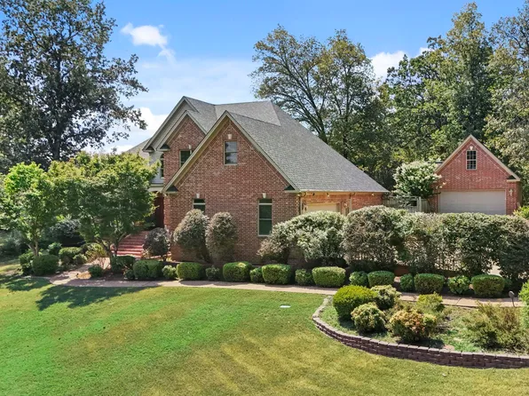 106 Claire Cv, Searcy, AR 72143