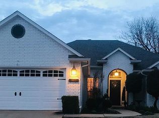3605 S Christine Ln, Sand Springs, OK 74063