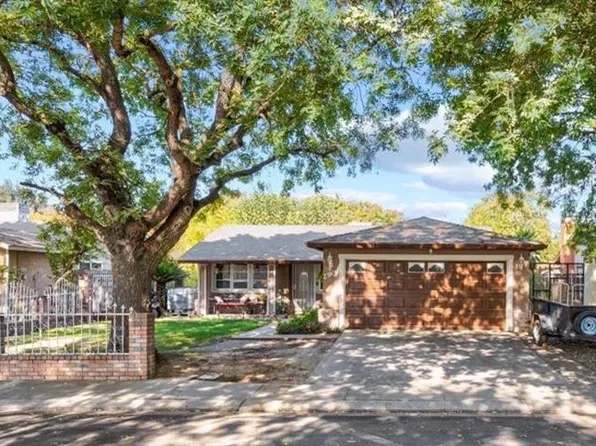 2901 Bateman Ln, Modesto, CA 95354