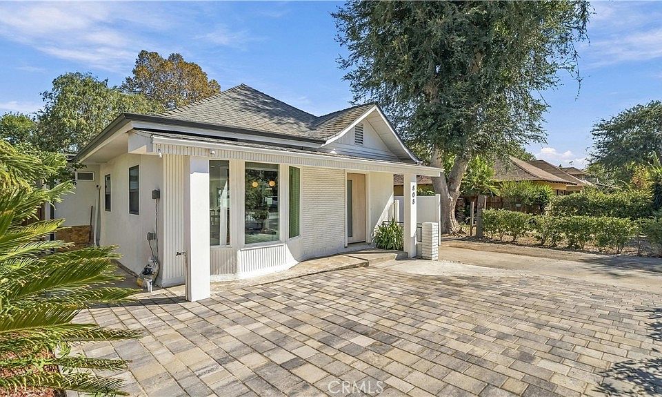 1st image of 808 S Los Robles Ave