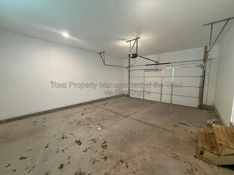 2708 N Patterson Ave — Photo 8