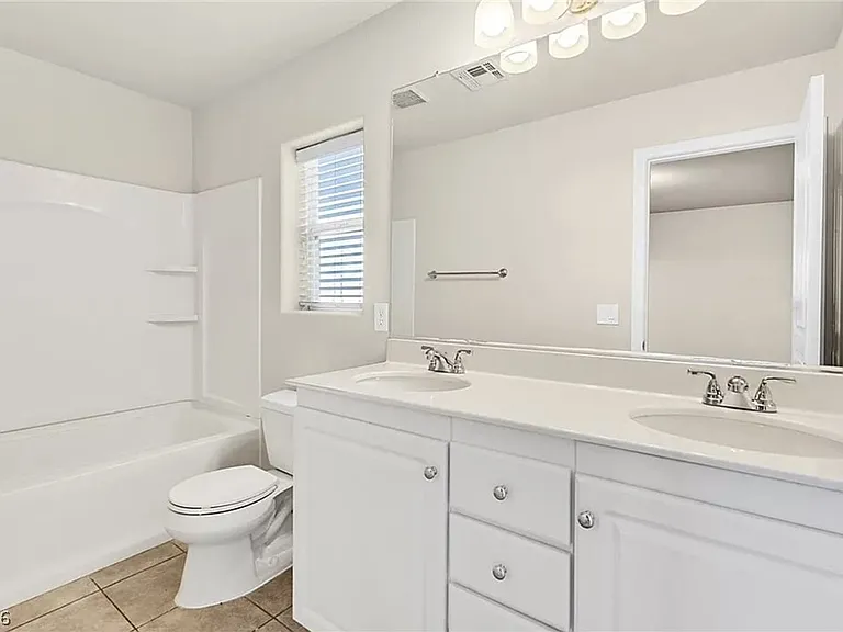 4836 Golden Shimmer Ave — Photo 19