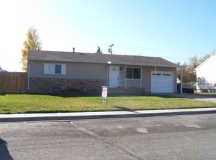 515 Clark St, Green River, WY 82935