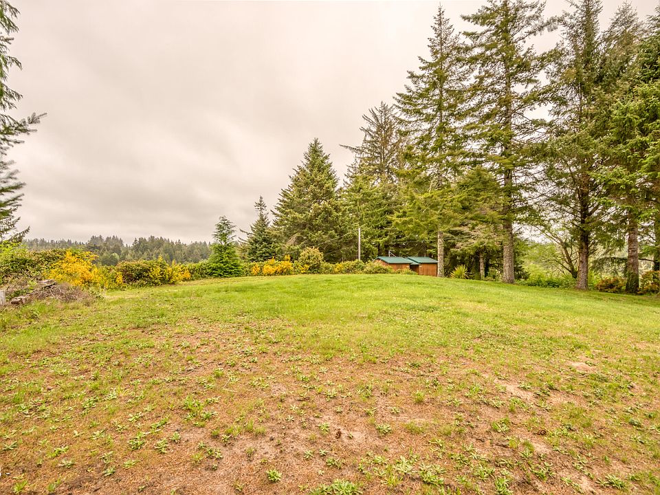 1st image of 1497 NE Yaquina Heights Dr