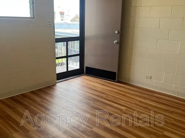 425 N Kuakini St APT 305, Honolulu, HI 96817