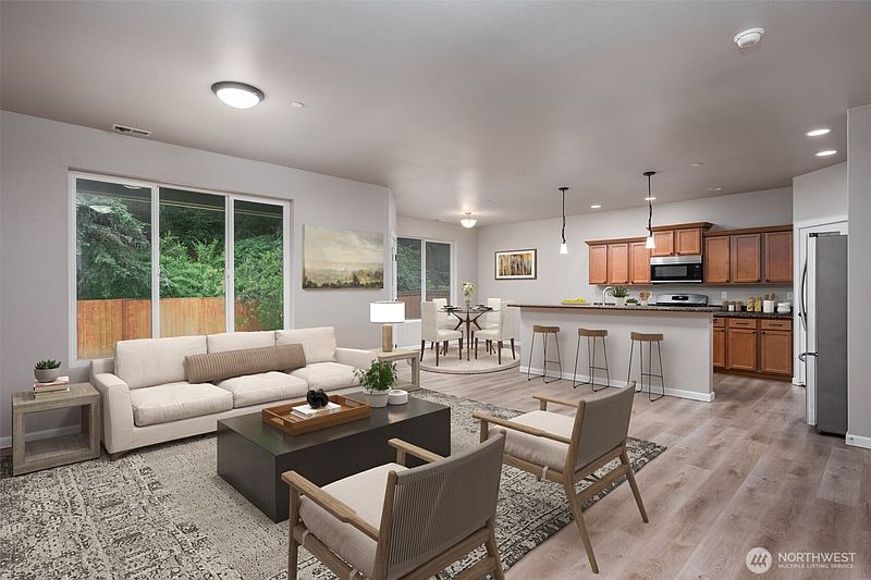 3rd image of 7622 Brianna Court SE