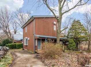 1628 E Clark Trl, Herrin, IL 62948