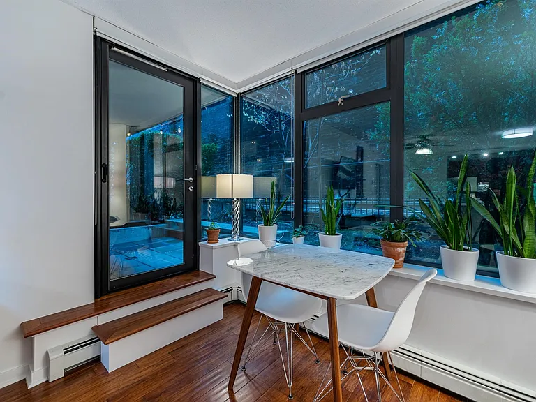 66 Cordova St W #206 — Photo 15