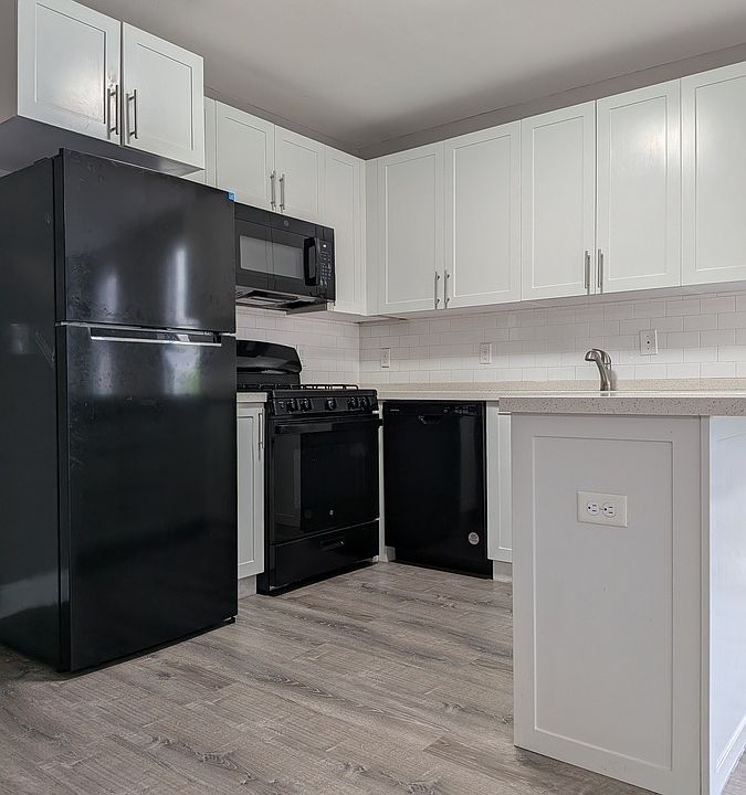 21 Canfield St, Orange, NJ 07050 | Zillow