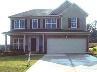 2504 Hickoryridge Dr, Phenix City, AL 36870