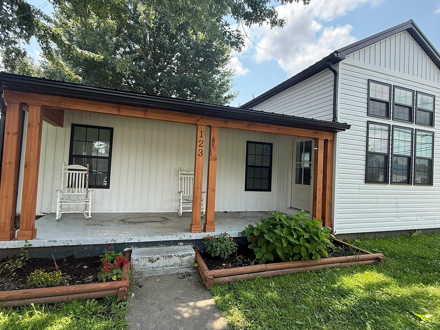 3 bed, 1416 sqft, $1,800 — Photo 3