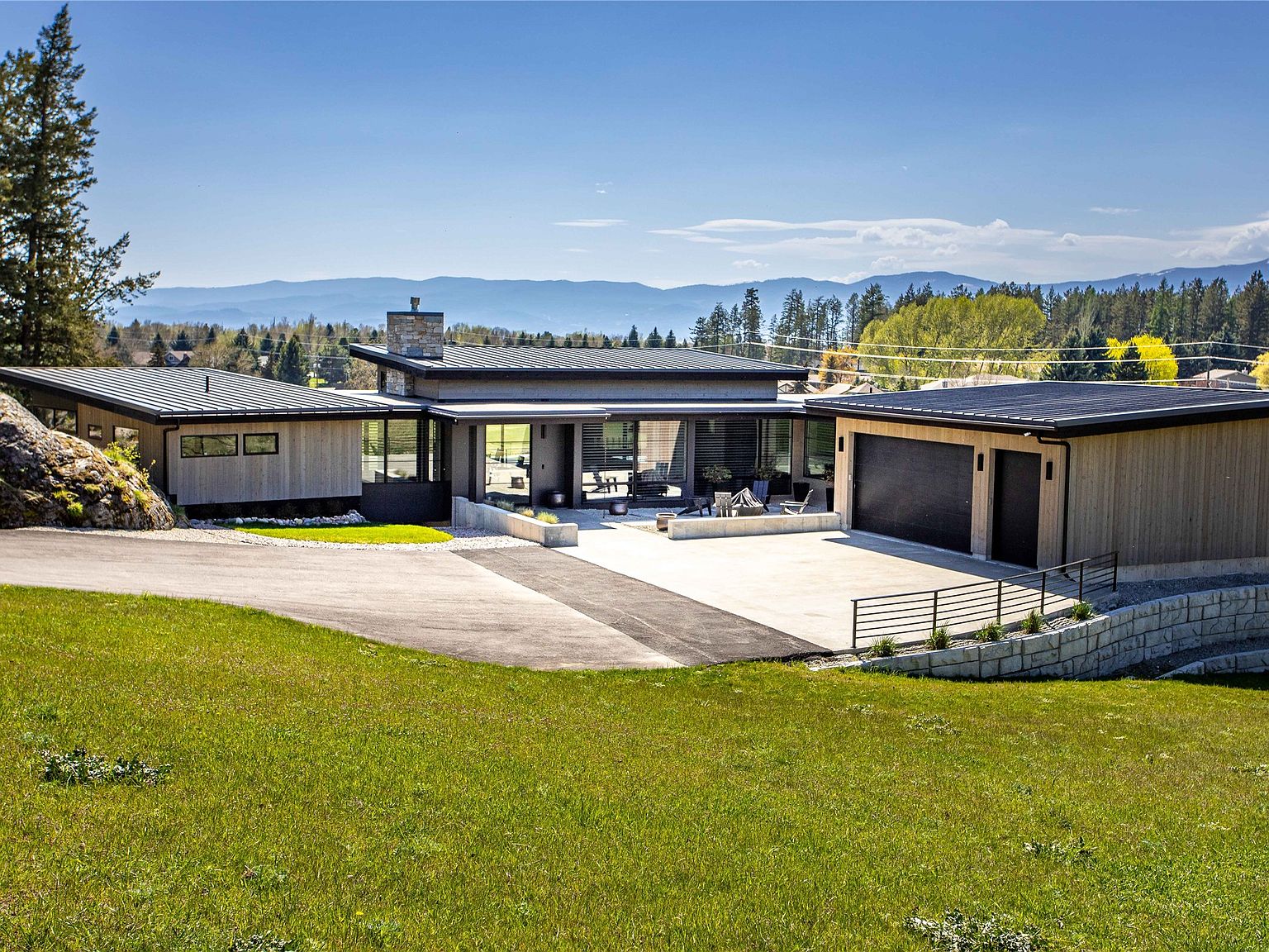 48 Eagle Rock Dr