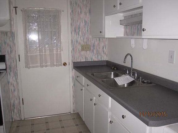 3rd image of 4531 SHORE DR S S