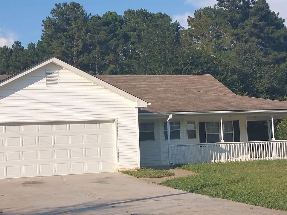 1st image of 130 White Oak Dr