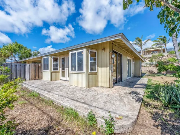 916 Upalu St, Wailuku, HI 96793