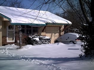 13639 Cambridge Ave, Grandview, MO 64030